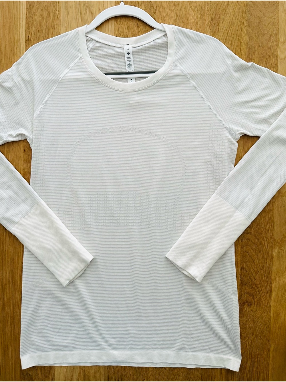 lululemon Swiftly Long Sleeve, Pristine - White, size 12
